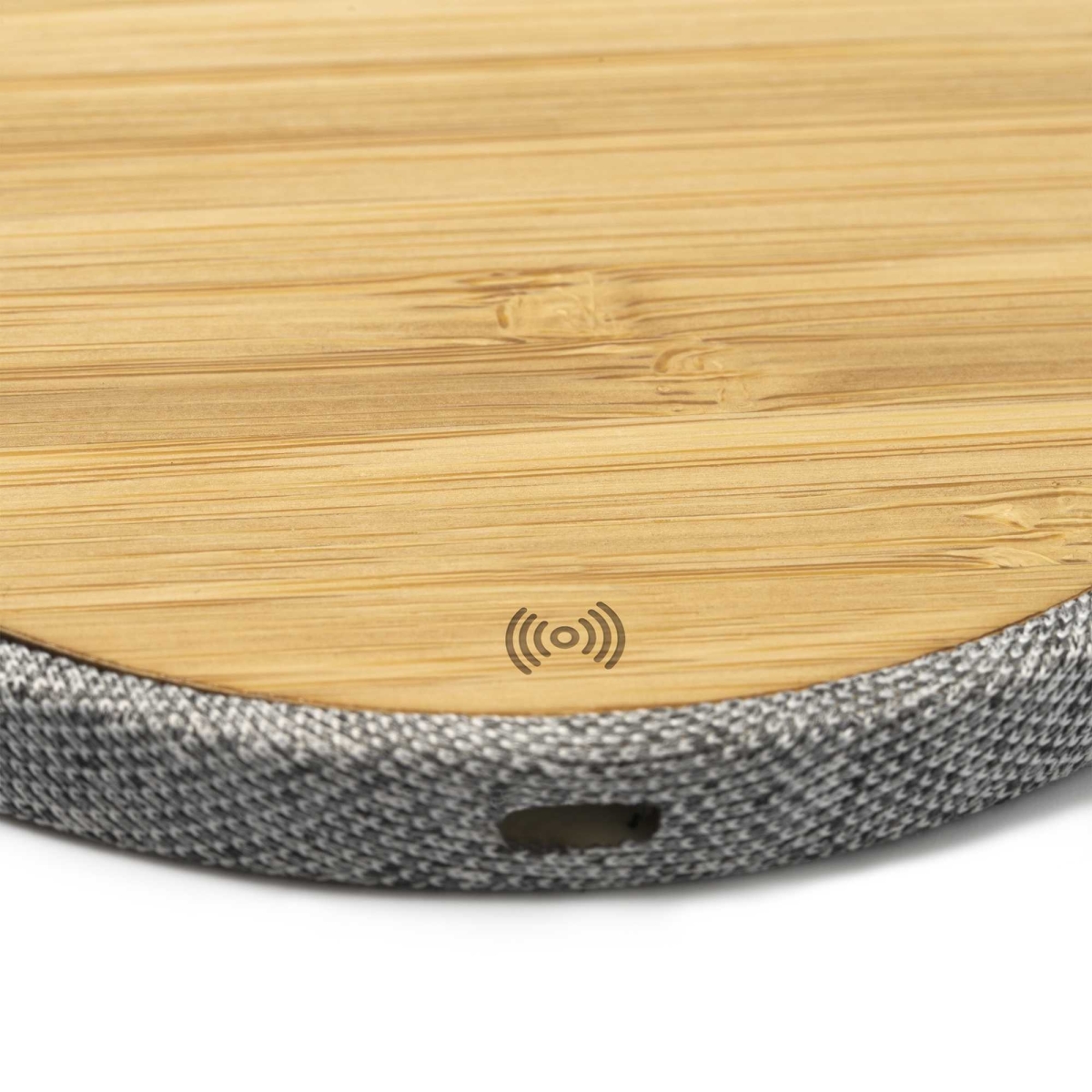 Cargador Inalámbrico de Bambú y RPET Stamina Sibon |Toleshop