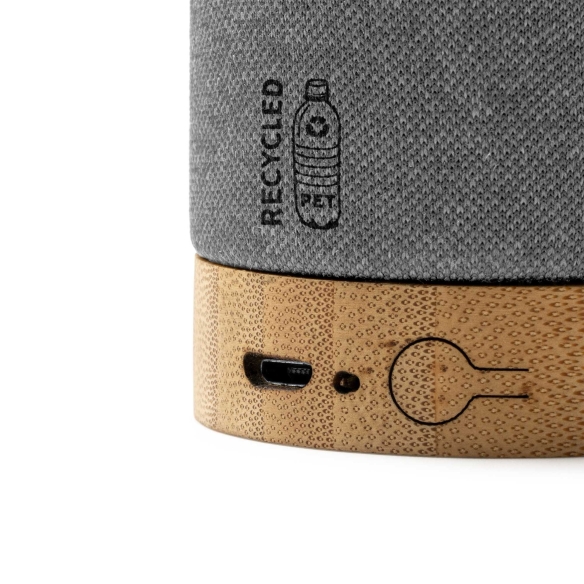Altavoz Inalámbrico de Bambú y RPET Stamina Takay | Toleshop