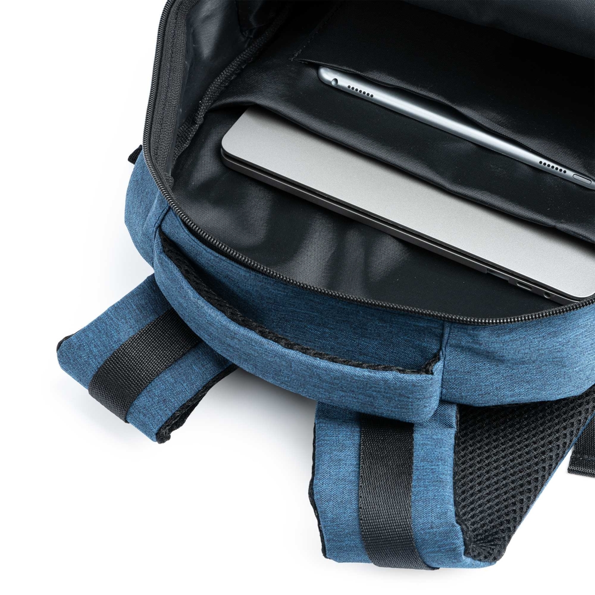 Mochila de Poliéster Reciclado con salida USB Stamina Gregor | Toleshop