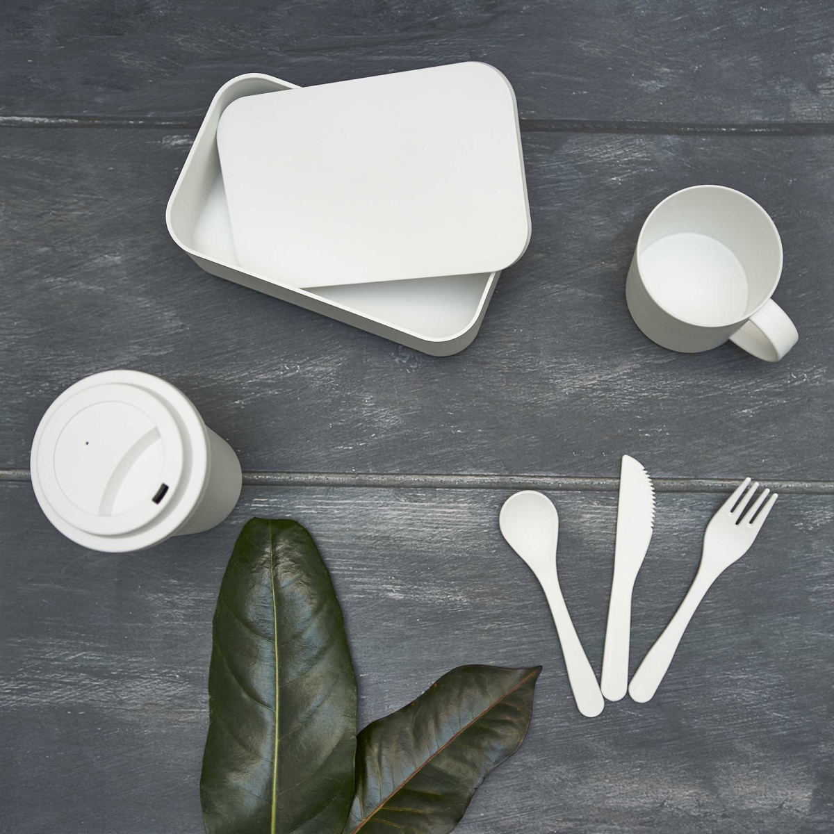 *OUTLET* Fiambrera con Tenedor, Cuchara y Cuchillo Stamina Yobo | Toleshop